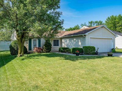 606 Larch Ln, Fort Wayne, IN, 46825