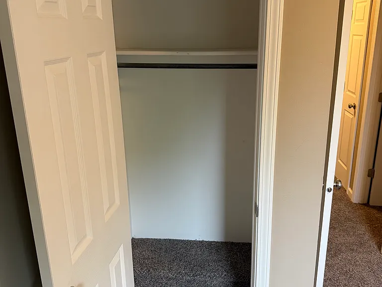 3600 SW 29th Ter #A — Photo 13