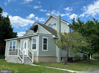 19 Lynbrook Rd, Middle River, MD 21220