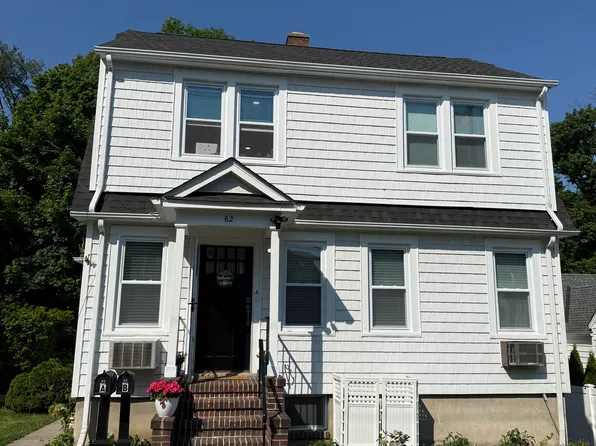 62 Ivy St, Greenwich, CT 06830