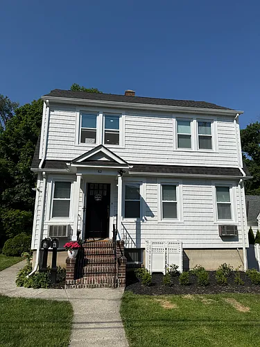 62 Ivy St Photo 1