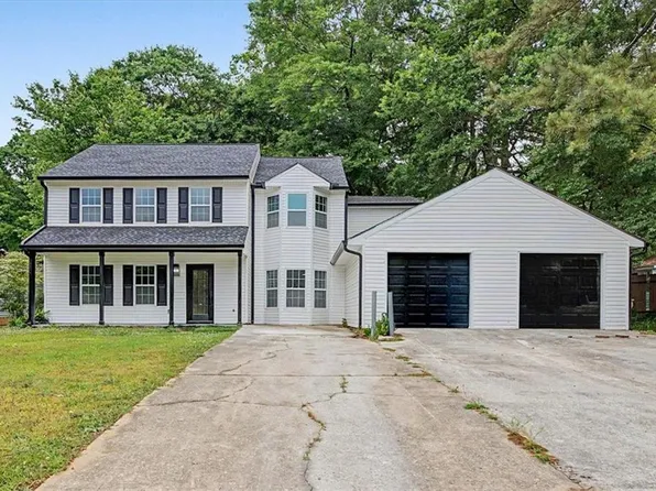 609 Wood Knoll Ct, Jonesboro, GA 30238