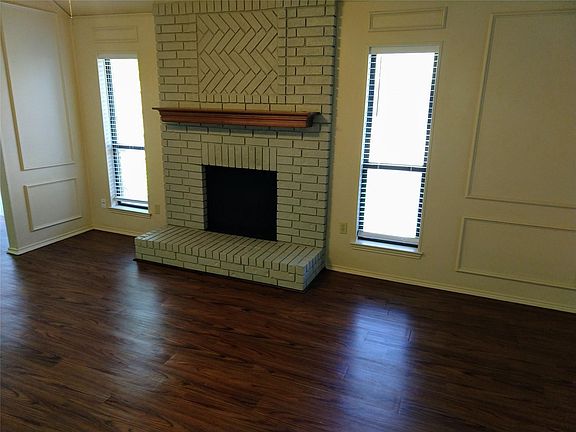 3rd image of 5704 Congressional Dr