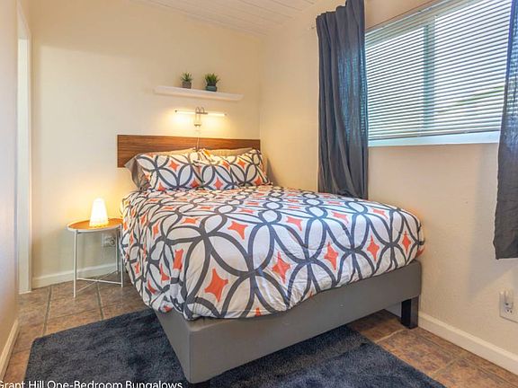 5th image of 2766 Island Ave Unit C