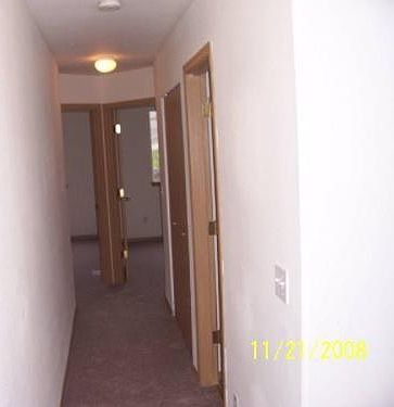 3rd image of 2727 Lake Dr #A