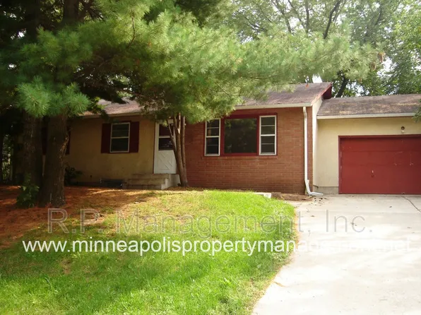 990 Transit Ave, Roseville, MN 55113