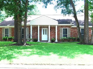 2206 Deer Valley Dr, Spring, TX 77373