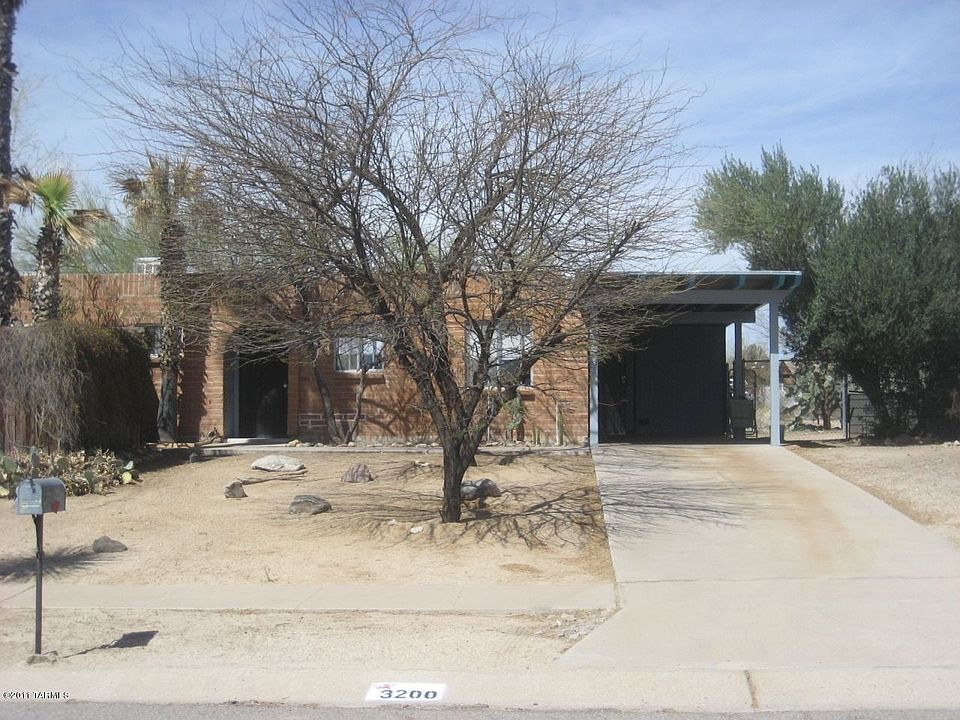 1st image of 3200 W Calle Toronja