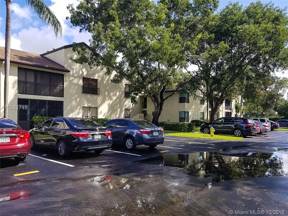 1st image of 3319 Cocoplum Cir #3305