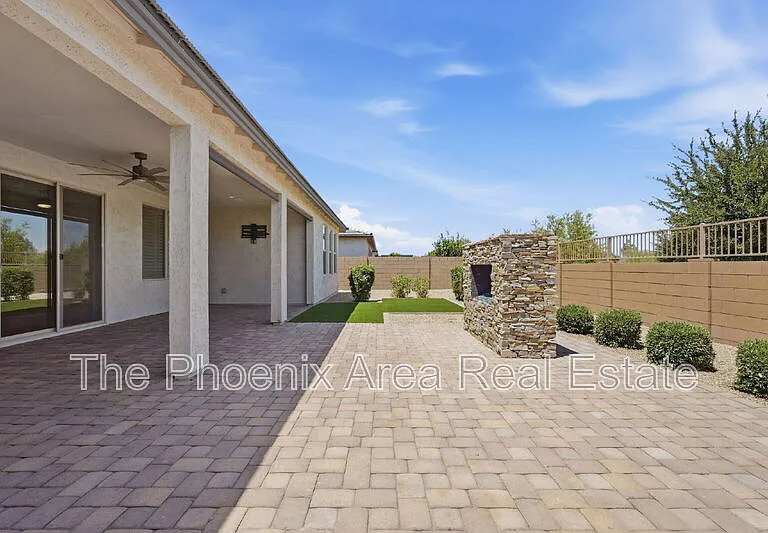 39725 N Hailey Ln — Photo 46