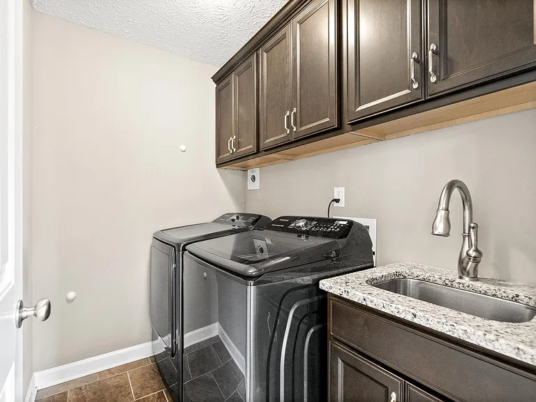 2831 Chatfield Dr — Photo 27