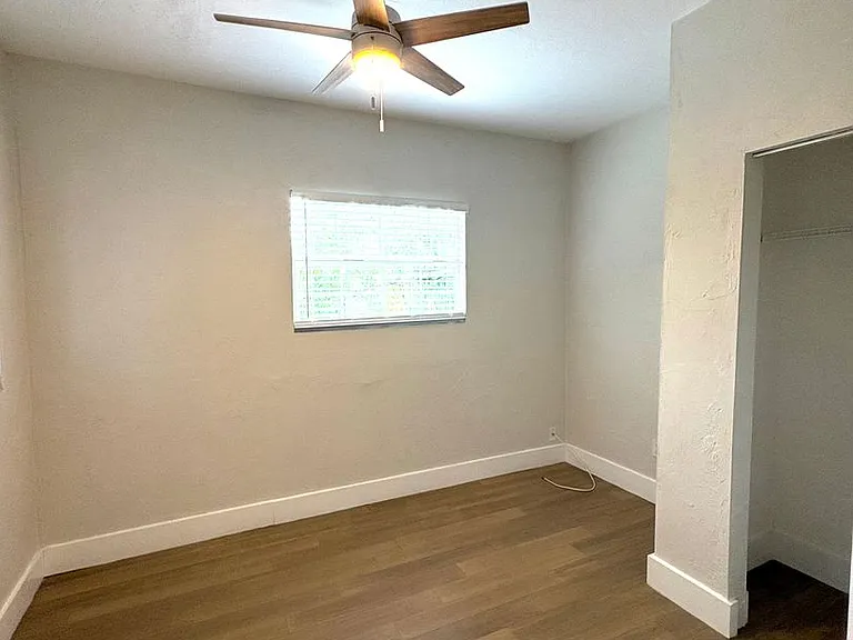 4106 W Arch St — Photo 22