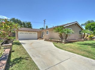 2526 S Artesia St, Santa Ana, CA 92704