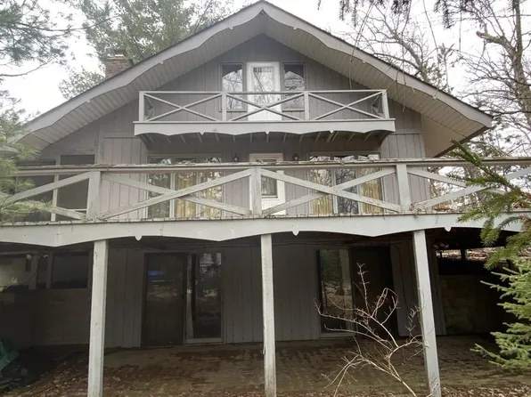 8189 Artesia Beach Rd, Saint Helen, MI 48656