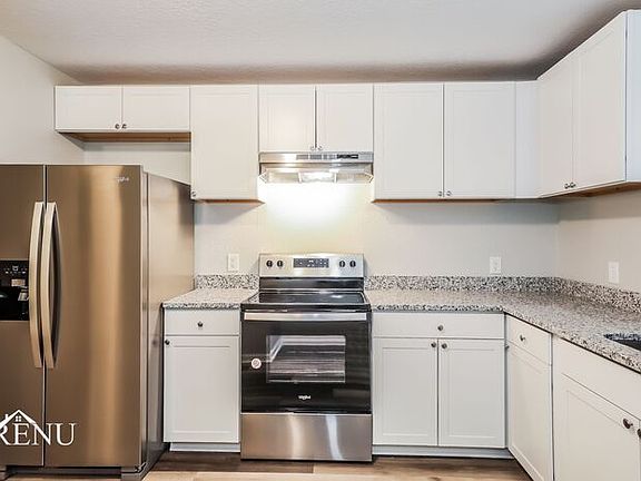 3rd image of 315 W 18th St