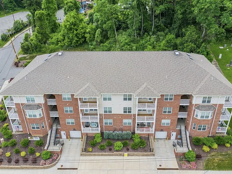 Castle Ridge — Photo 10