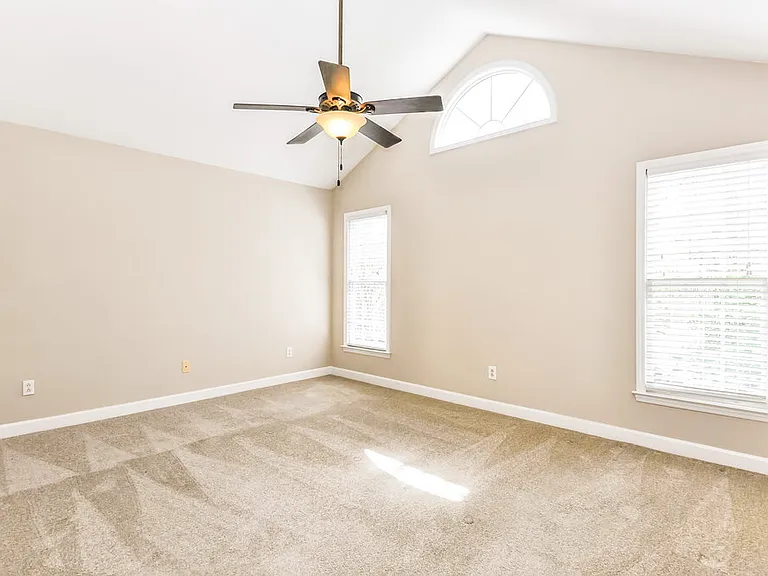 4900 Royal Troon Dr — Photo 10