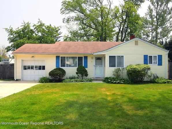 9 Twilight Place, Port Monmouth, NJ 07758