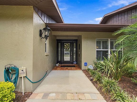 5th image of 8985 FAIRCHILD COURT
