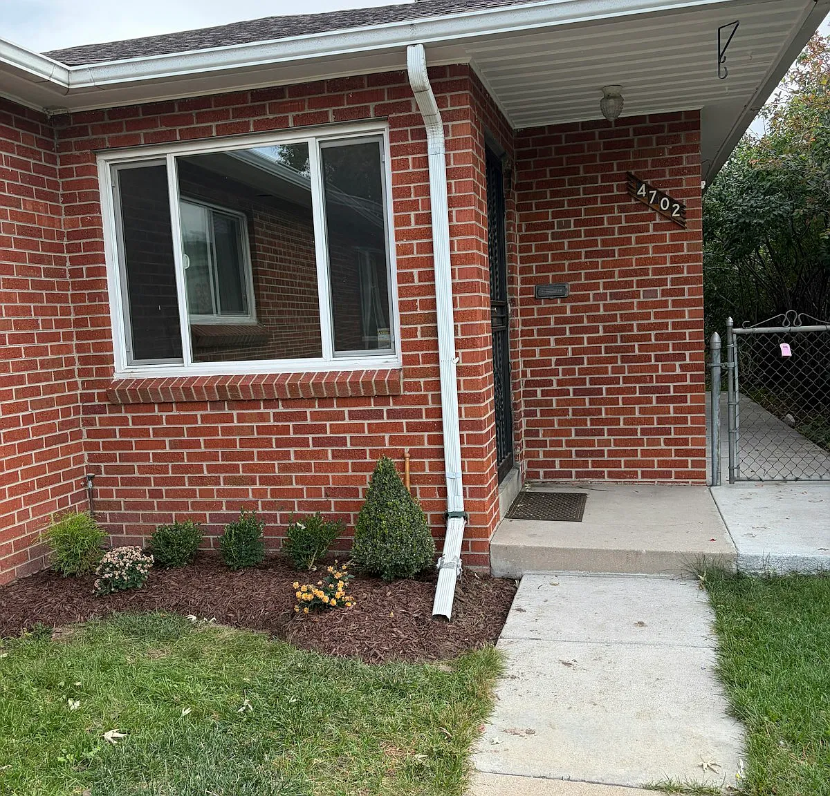 4702 West 36th Avenue — Photo 1