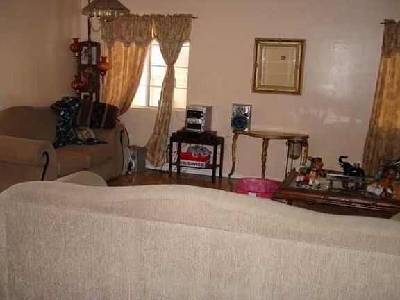 3rd image of 3845 Foster Ave