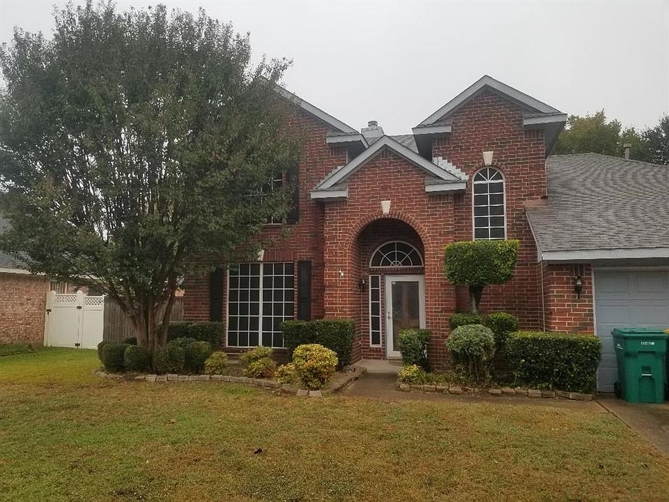 1st image of 323 Oak Meadow Ln