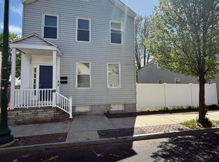 508 2nd St, Troy, NY 12180