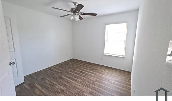 2938 Montrose Trl — Photo 11