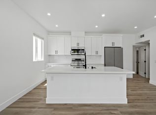 6243 Warwood Rd #1&2, Lakewood, CA 90713