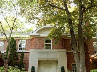 427 N Sheridan Rd, Lake Forest, IL 60045