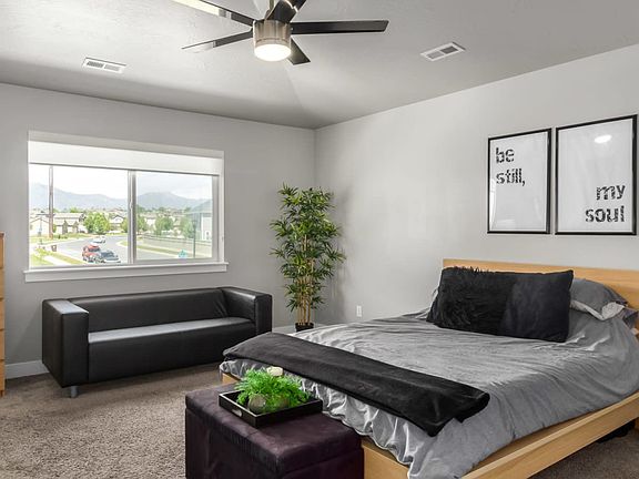 4th image of 7589 N Silver Park Dr