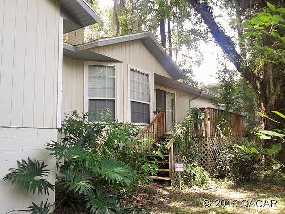 5th image of 11304 NW 35th Ave