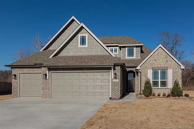 1st image of 7095 S 124th St S