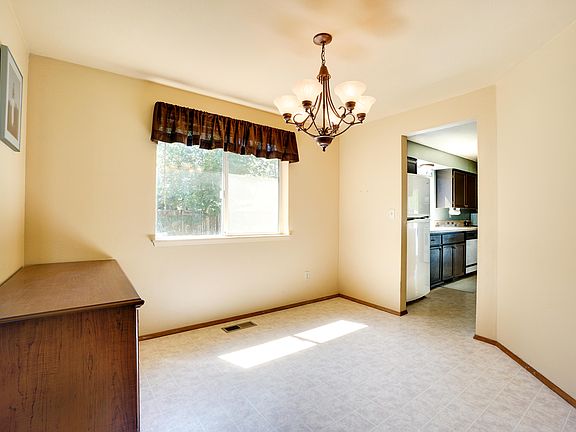4th image of 8604 125th Street Ct E