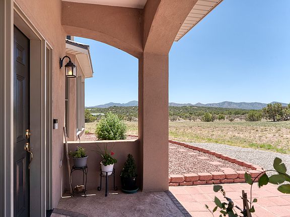 5th image of 2 Vista De Jemez