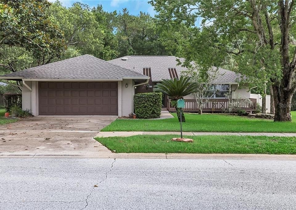 1st image of 360 Cypress Landing Dr