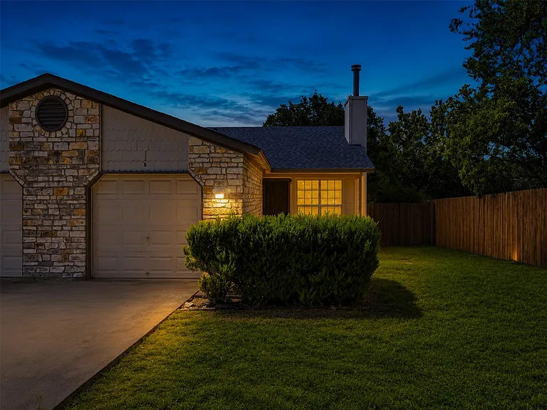 11611 Rustic Rock Dr #B — Photo 29