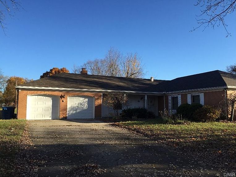 1st image of 901 Lindy Ct