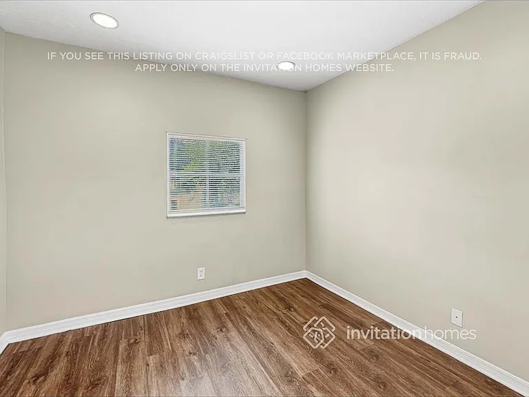 5817 NW 125th Ave — Photo 19
