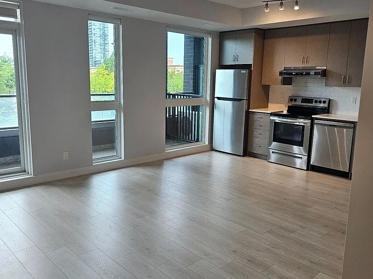 1709 Bur Oak Ave #201A — Photo 15