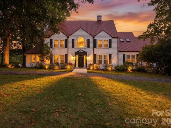 1670 Southwest Blvd, Newton, NC 28658