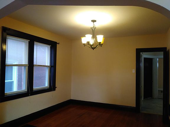 5th image of 5218 S Kingshighway Blvd Floor 1