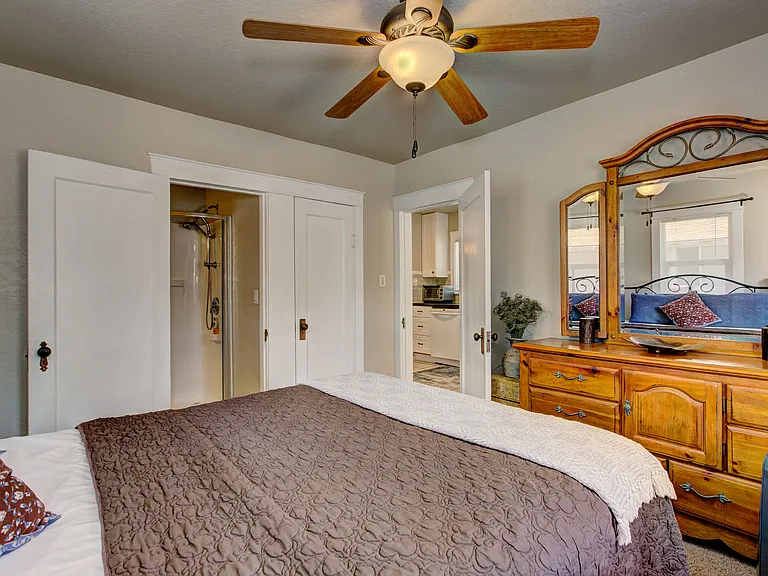 503 S Latah St — Photo 5