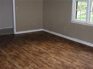 3rd image of 6237 S Skyline Dr