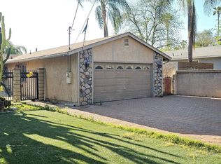 1393 N Navarro Ave, Pasadena, CA 91103