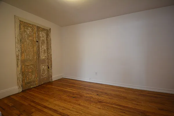 Rented by J Misrahi Realty Corp | media 5