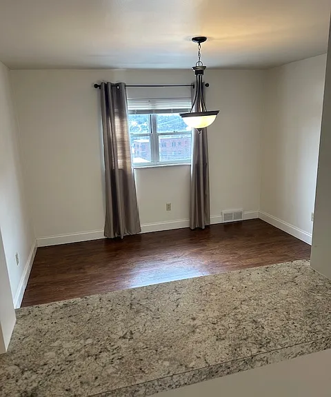 409 Cochran Rd — Photo 5