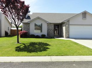 7702 Olmstead Ct, Yakima, WA