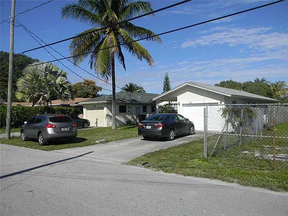 2nd image of 1085 NE 36th St