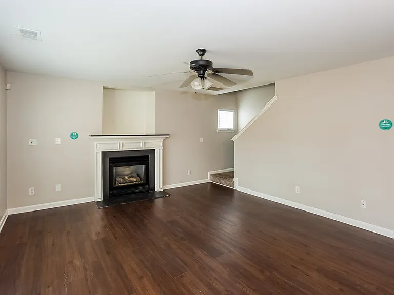 7028 Indian Ridge Ln — Photo 4